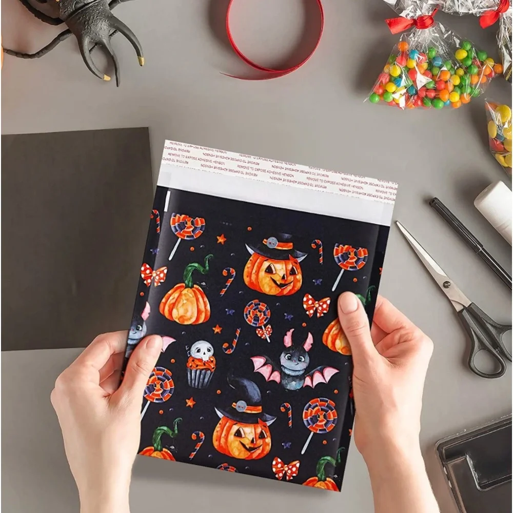 8 Count Halloween Bubble Mailers 8.3” X 9.3” PRICE IS FIRM - Picture 2 of 7